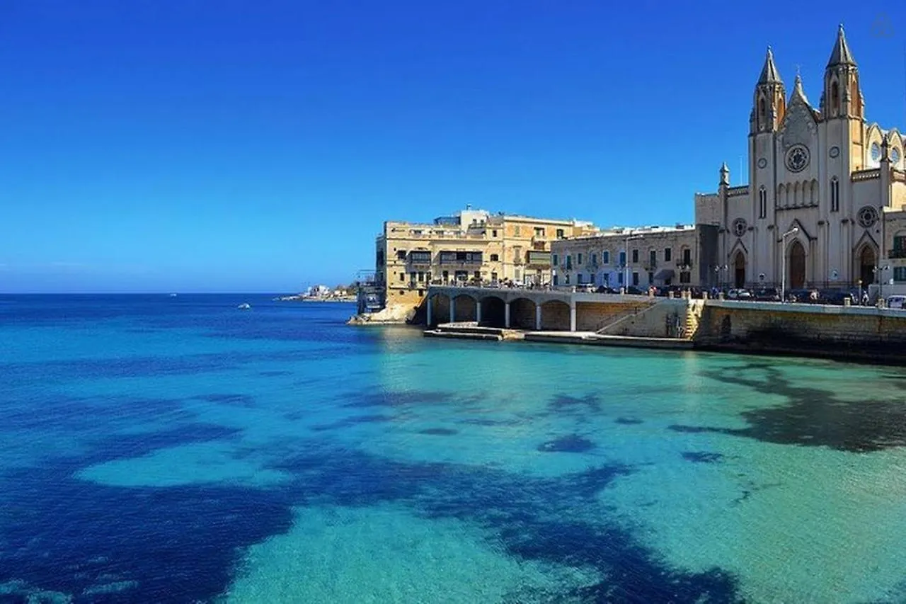 Splendid 2Br Apartment, Steps To St Georges Bay Saint Julian's Διαμέρισμα