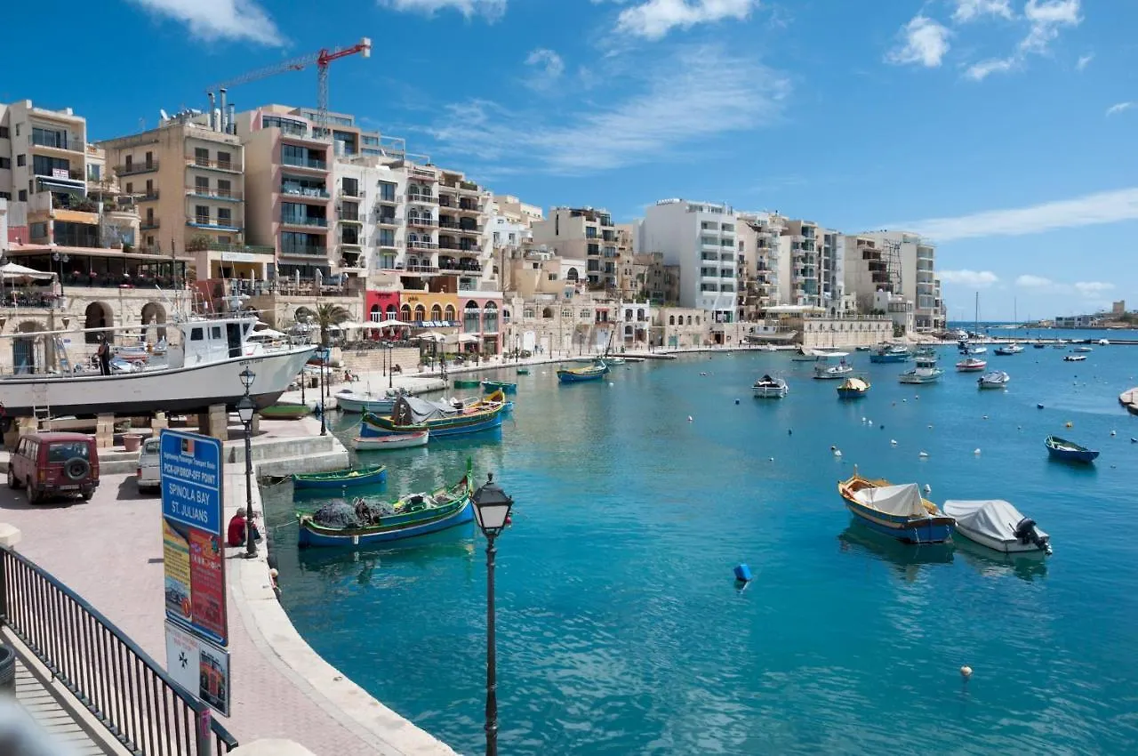 Splendid 2Br Apartment, Steps To St Georges Bay Saint Julian's Διαμέρισμα